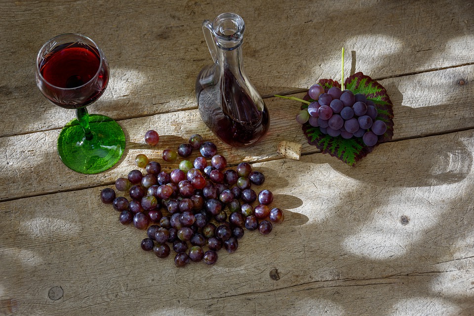 Le vin rouge, une boisson très appréciée à table